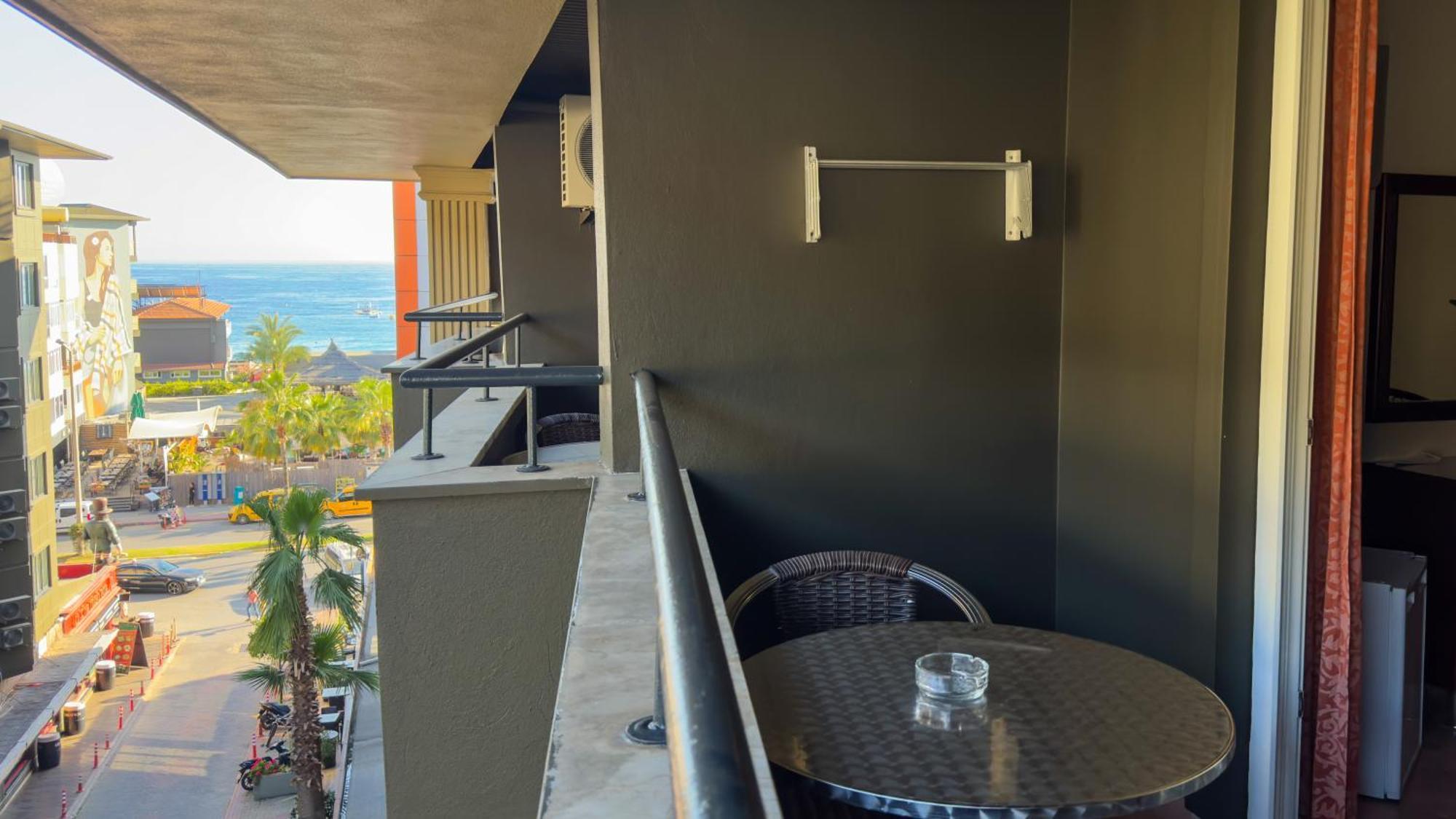 Bilkay Hotel Alanya Bagian luar foto